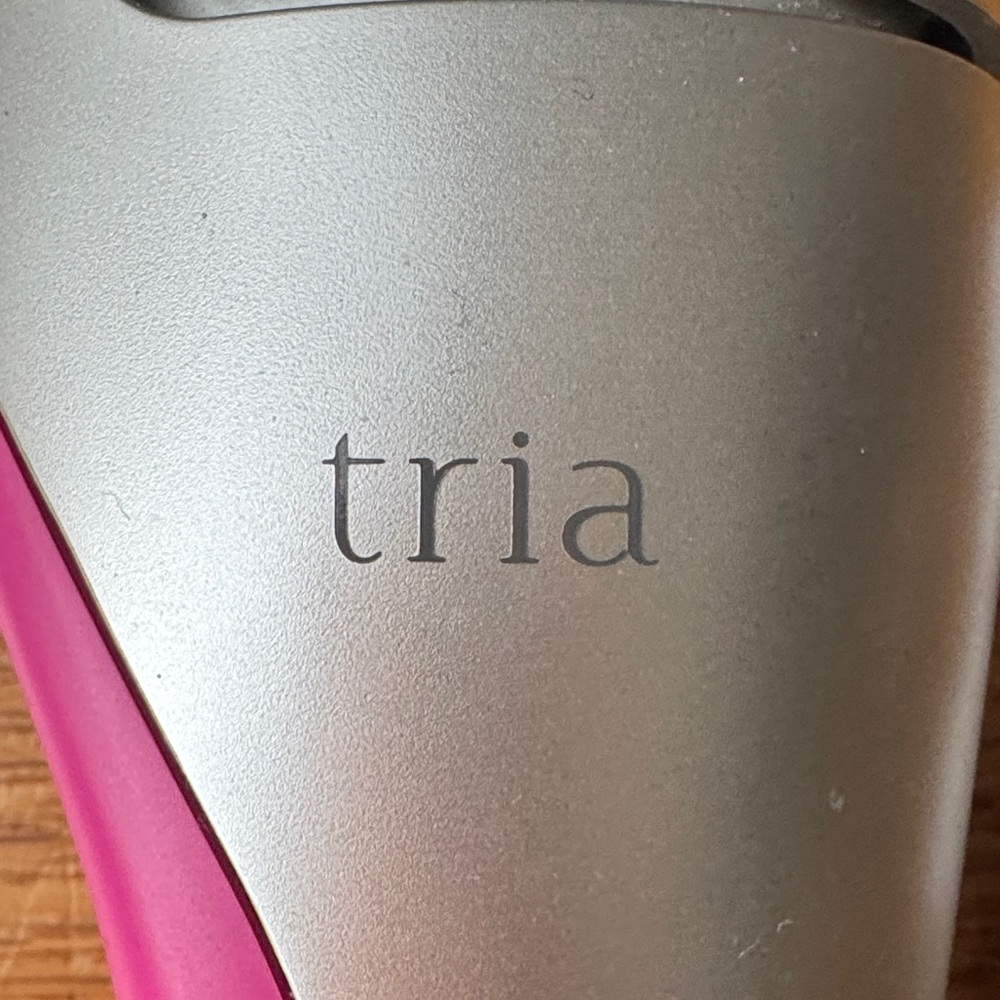 Tria Laser Skin Rejuvenatinh Fractional Laser 2nd Gen - Picture 2 of 3